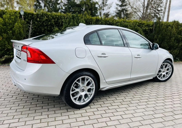 Volvo S60 cena 38900 przebieg: 209000, rok produkcji 2011 z Karlino małe 781